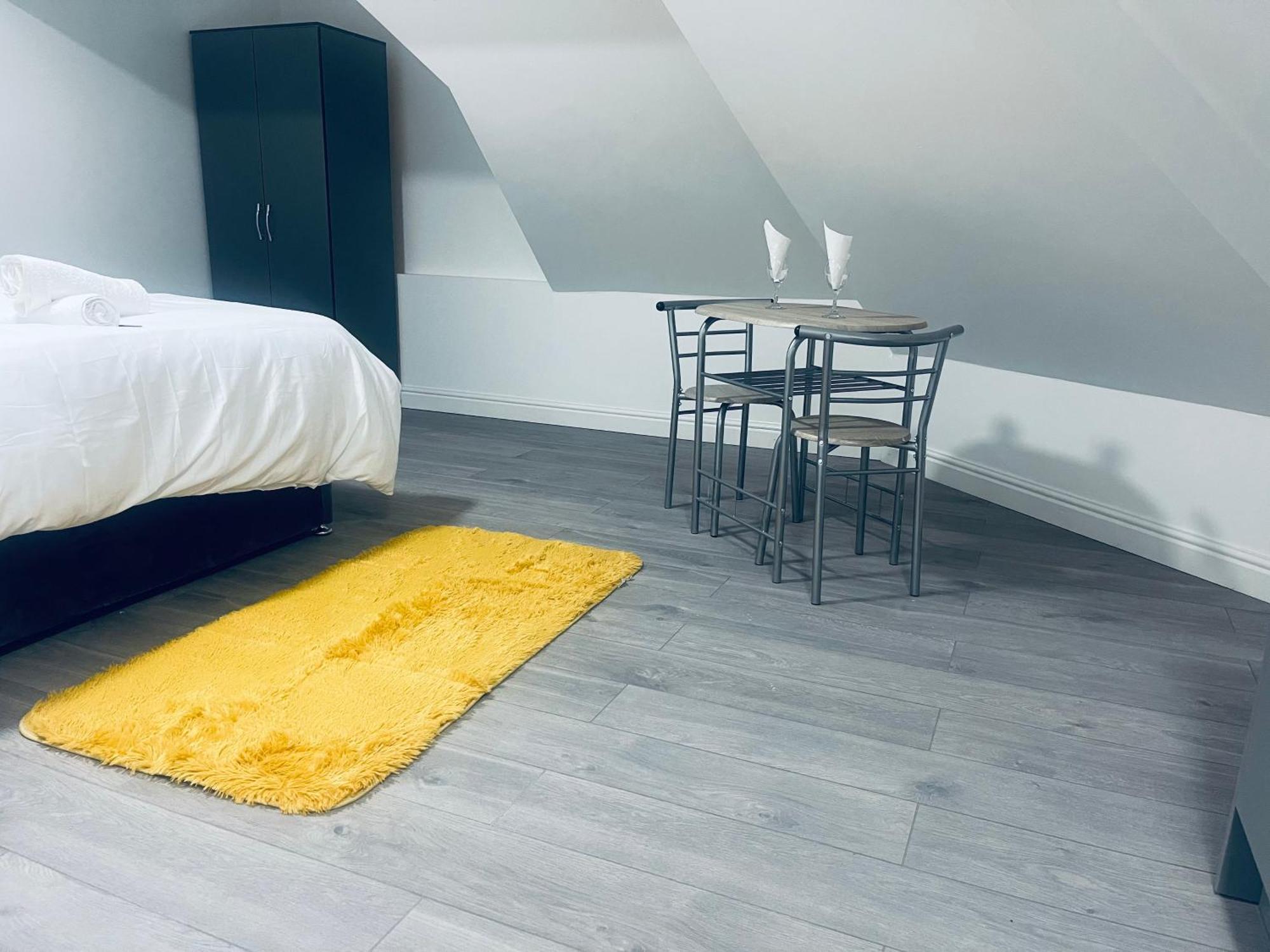 I Bed Apartment Birmingham Esterno foto